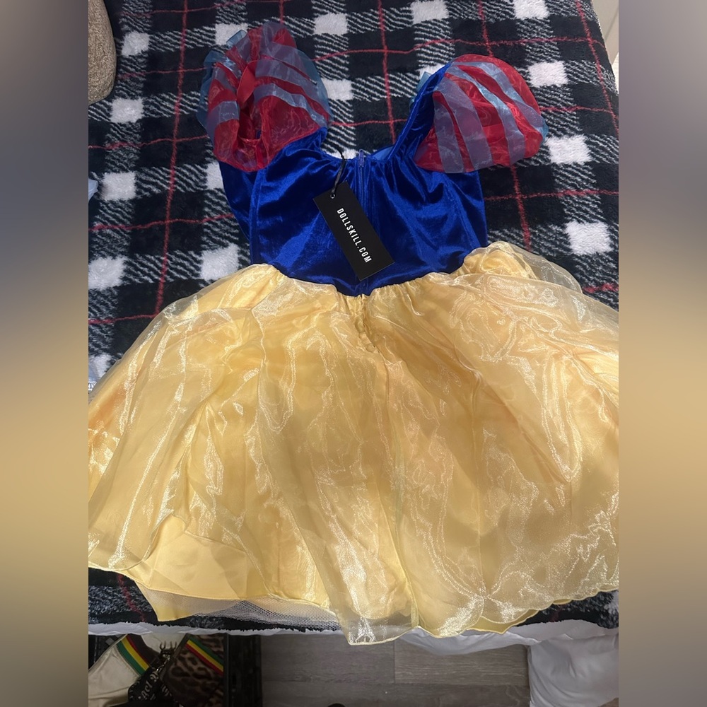 Dolls Kill Trickz N’ Treat Snow White Costume - Picture 10 of 10
